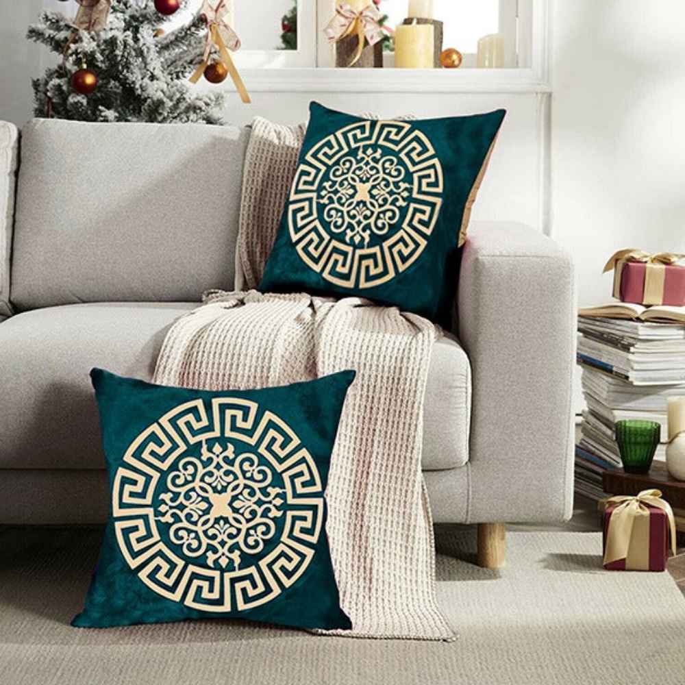 Pack of 2 pes velvet decorative cushion ( tail & White)