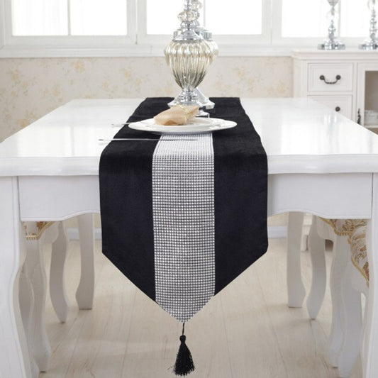 table runner velvet fabric (black)