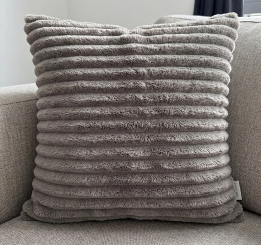 Pack of 2 pack lining frill decorative cushion  ( grey )
