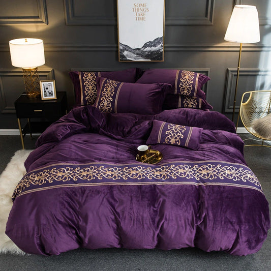 Embroidered velvet Duvet set 8 Pieces(PURPLE)