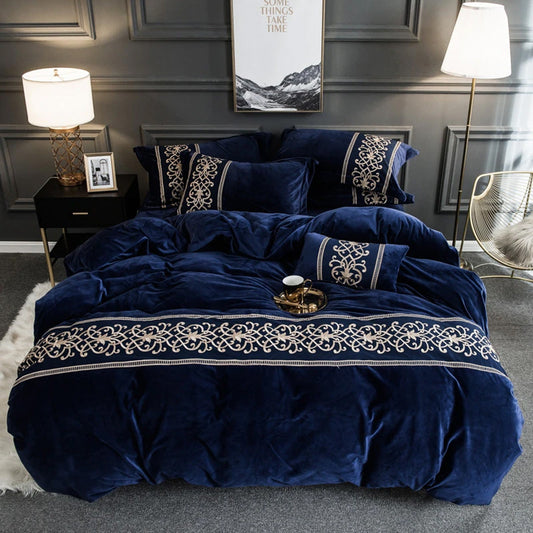 Embroidered velvet Duvet set 8 Pieces( NAVY BLUE)